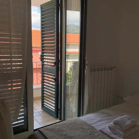 Don Michele Apartman Gizzeria